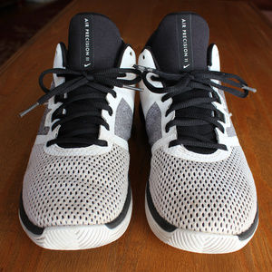 Nike Air Precision II 8.5